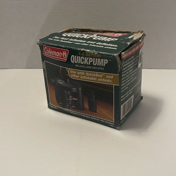Coleman Quick pump 4-D battery pump - Picture 1 of 4